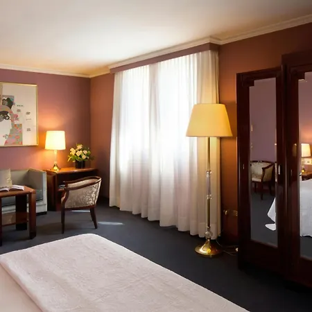Hotel Starhotels Du Parc 4*