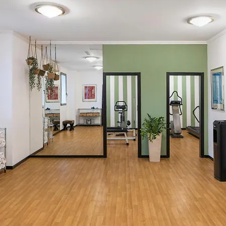 فندق Starhotels Du Parc