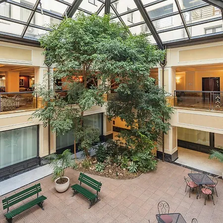 Starhotels Du Parc 4*