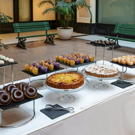 Starhotels Du Parc بارما