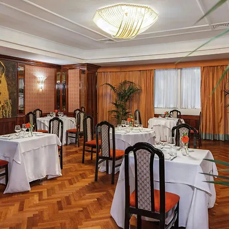 فندق Starhotels Du Parc 4*