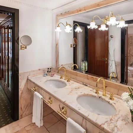 Starhotels Du Parc 4*