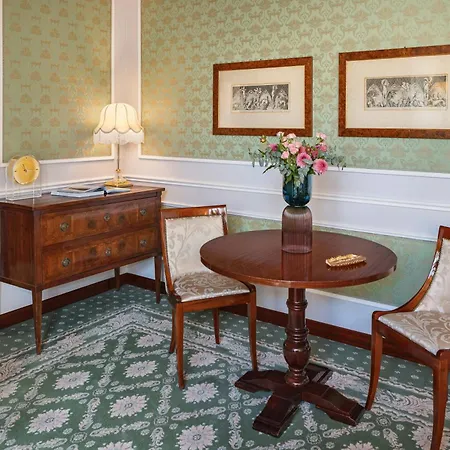 Starhotels Du Parc فندق