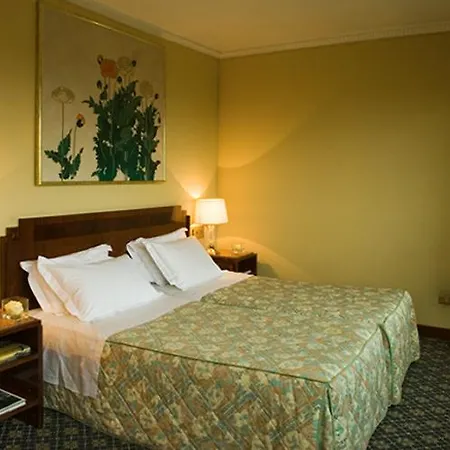 Hotel Starhotels Du Parc 4*