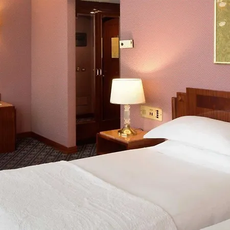 Hotel Starhotels Du Parc 4*