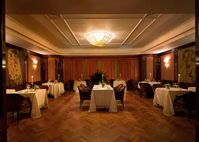 Szálloda Starhotels Du Parc