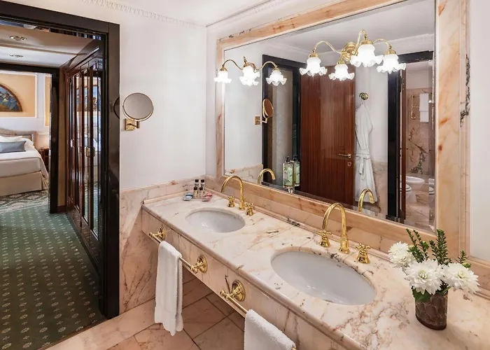 Starhotels Du Parc 4*